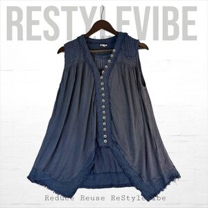 POL Women’s Size S Top Shirt Blouse Tank Button Closure Knit Detailing Boho